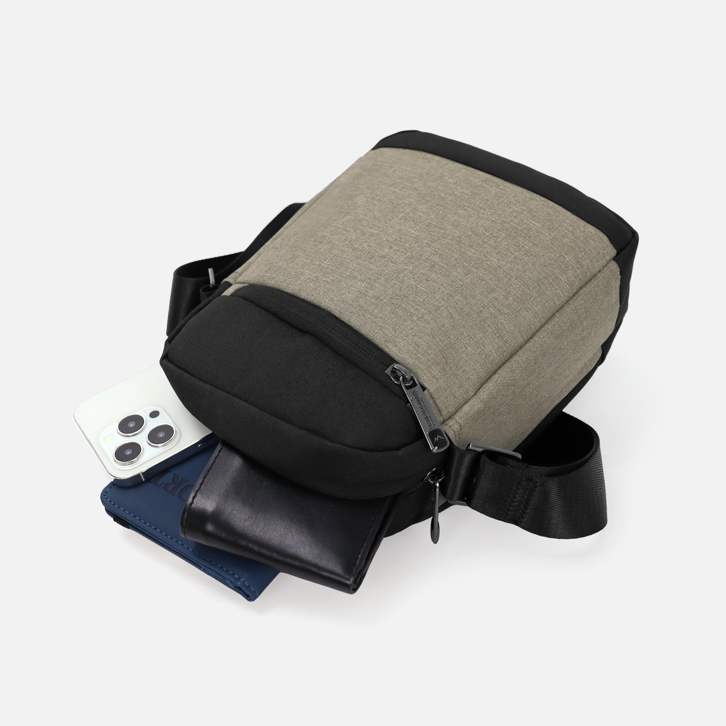 Everyday Crossbody Bag 4L