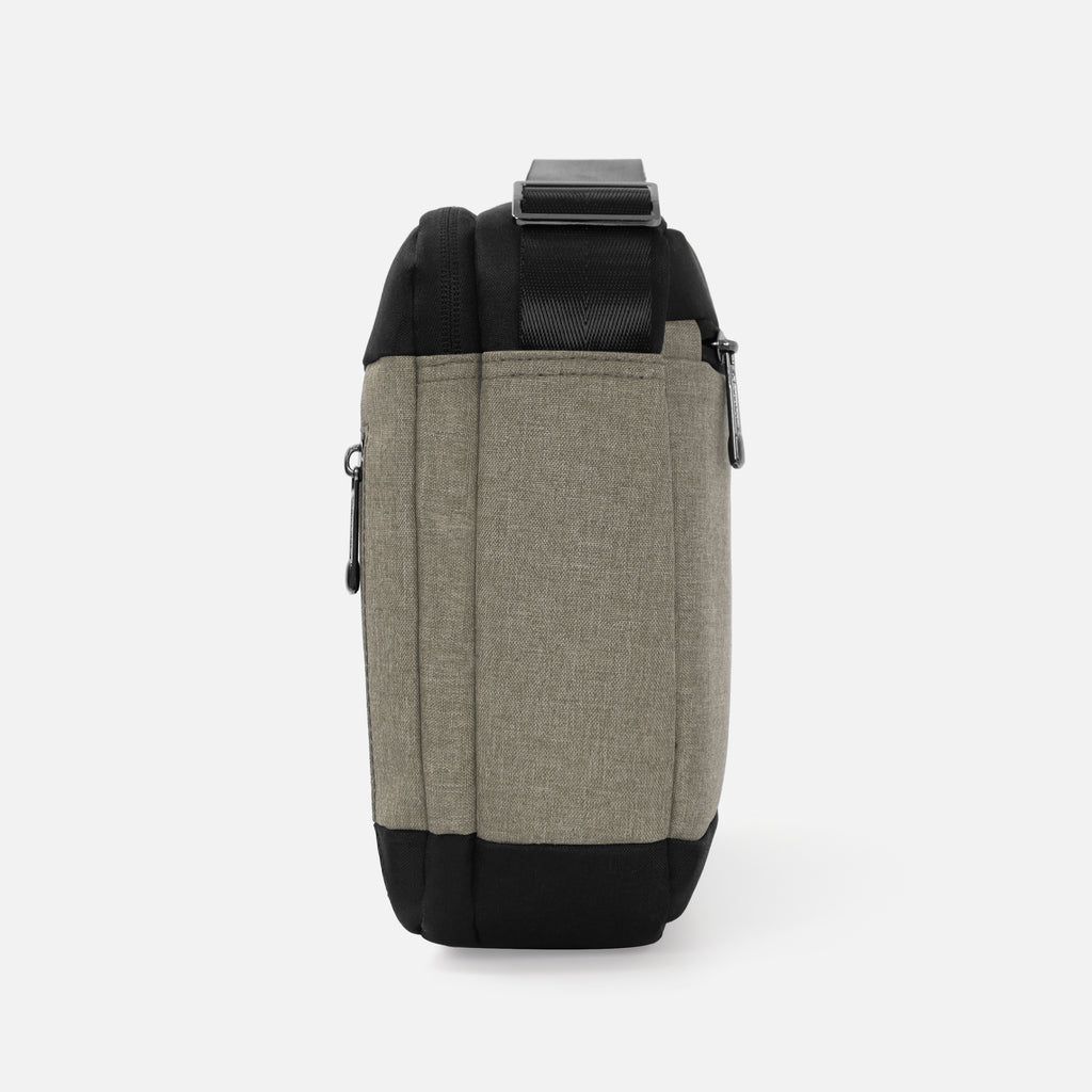 Everyday Crossbody Bag 4L