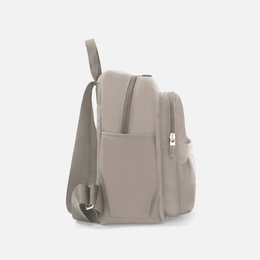 Nylon Backpack Bag 7L